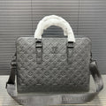 New real Leather V Logo BagsXC052025092207